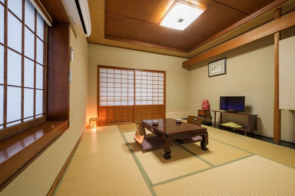 Bansuitei Ikoiso Ryokan