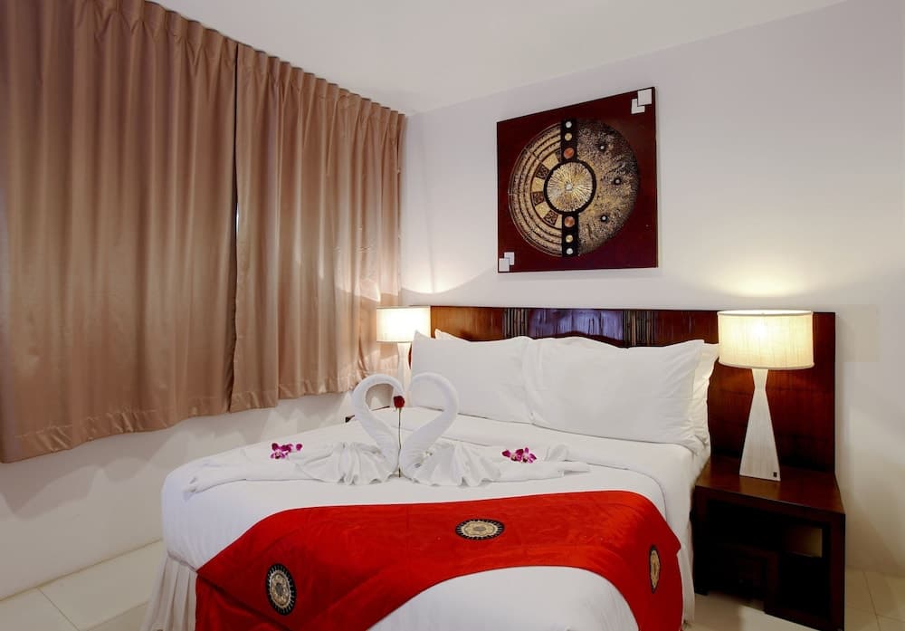 The Park Surin by RESAVA