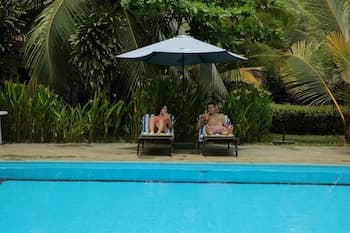 Lagoon Paradise Beach Resort