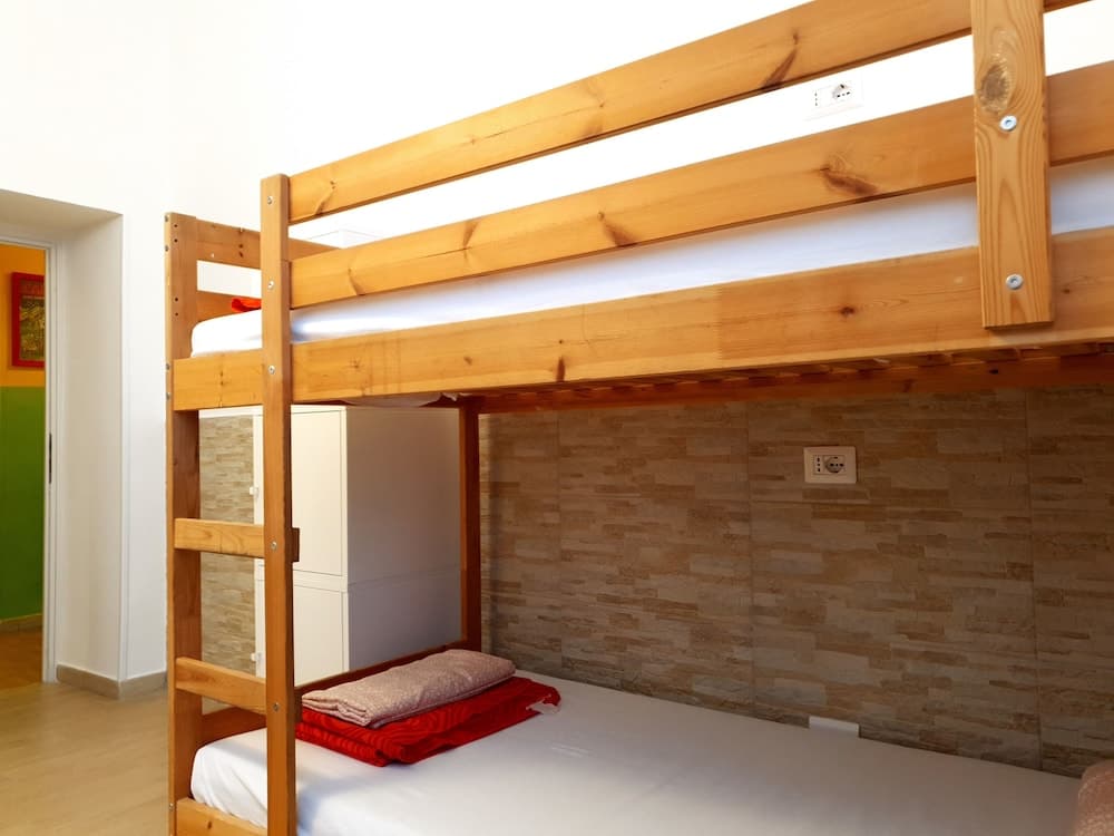 Hostel Mancini Naples