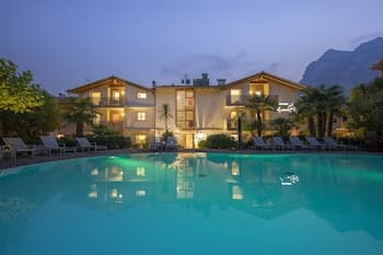 4LIMONI Apartment Resort