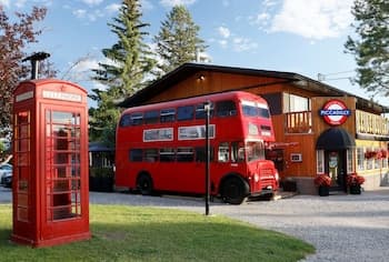 The Piccadilly Motel