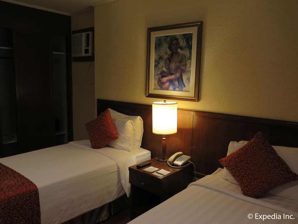 The Suites at Mount Malarayat