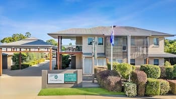 Emerald Inn by Travellers