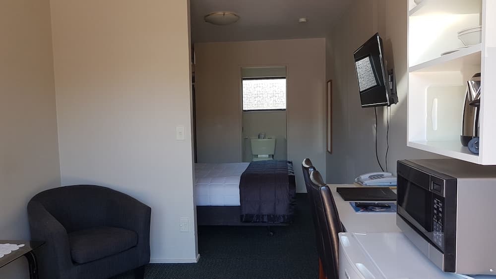 88 Wallace Court Motel