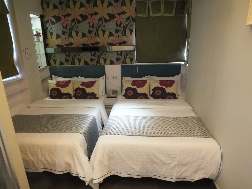 Seasons Hotel - Tsim sha tsui