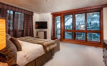 Elevation Resort Residences at Solaris