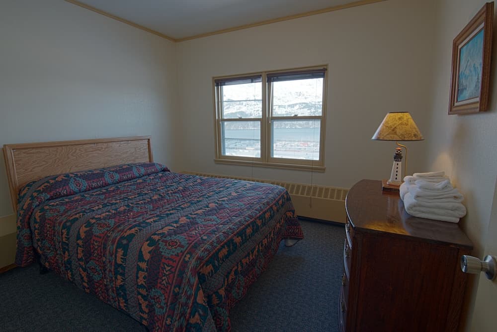 Glacier View Condo Suites