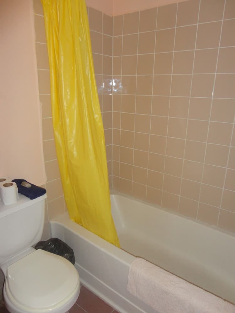 Tropical Paradise Hotel