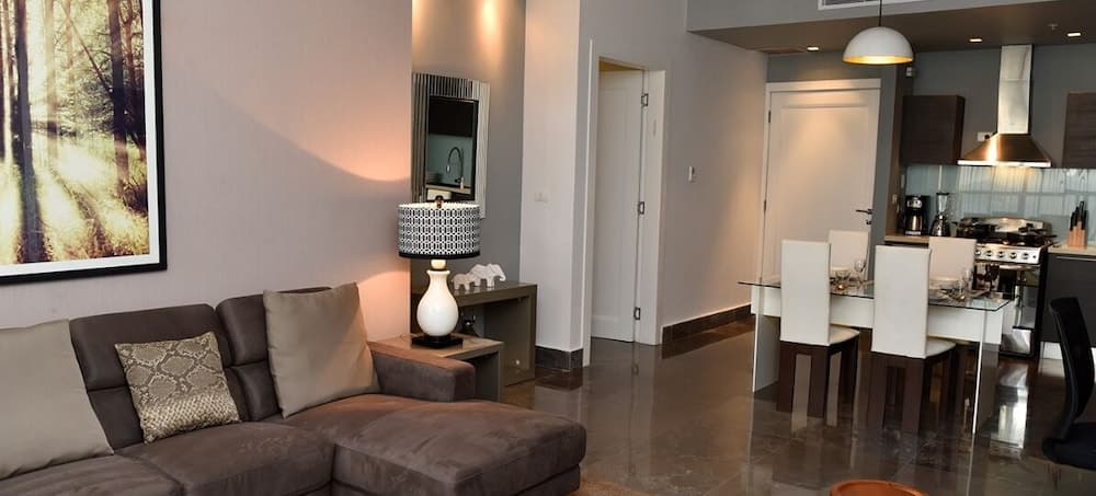 Apto. 47K Vista parcial al mar