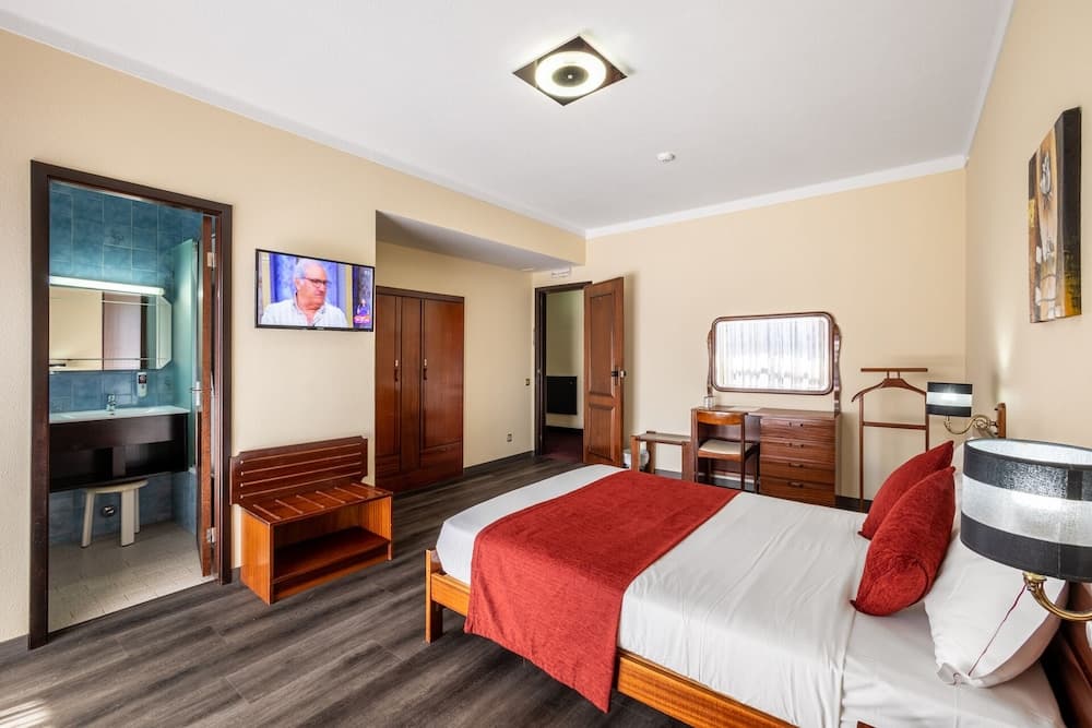 HOTEL COLMEIA MONTE REAL