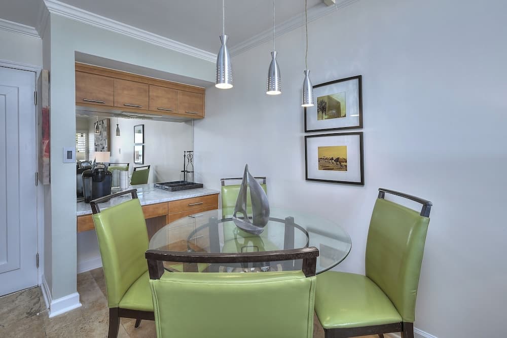 Savoy Grand Cayman by Elliott Realty