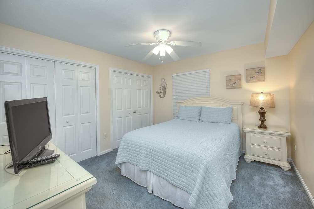 Anchorage I & II by Elliott Beach Rental