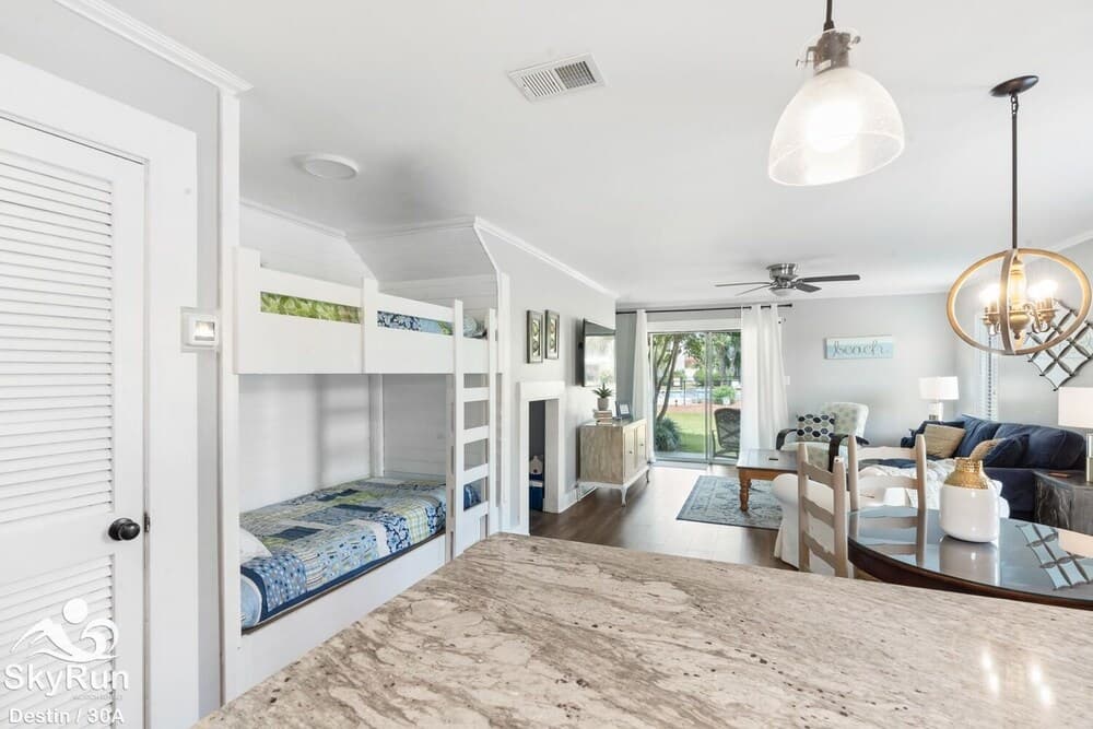 My Ohana Getaway 2 Bedroom Townhouse by Redawning