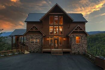 Panoramic Perfection - 5 Bedrooms, 5.5 Baths, Sleeps 14 5 Cabin by Redawning