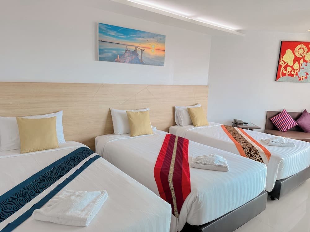 Vareena Palace Hotel