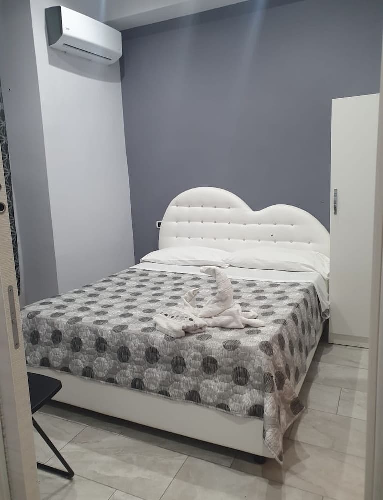 BB Della Fortuna Naples