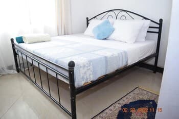 Family Friendly 2bed Villa With an Amazing Garden!