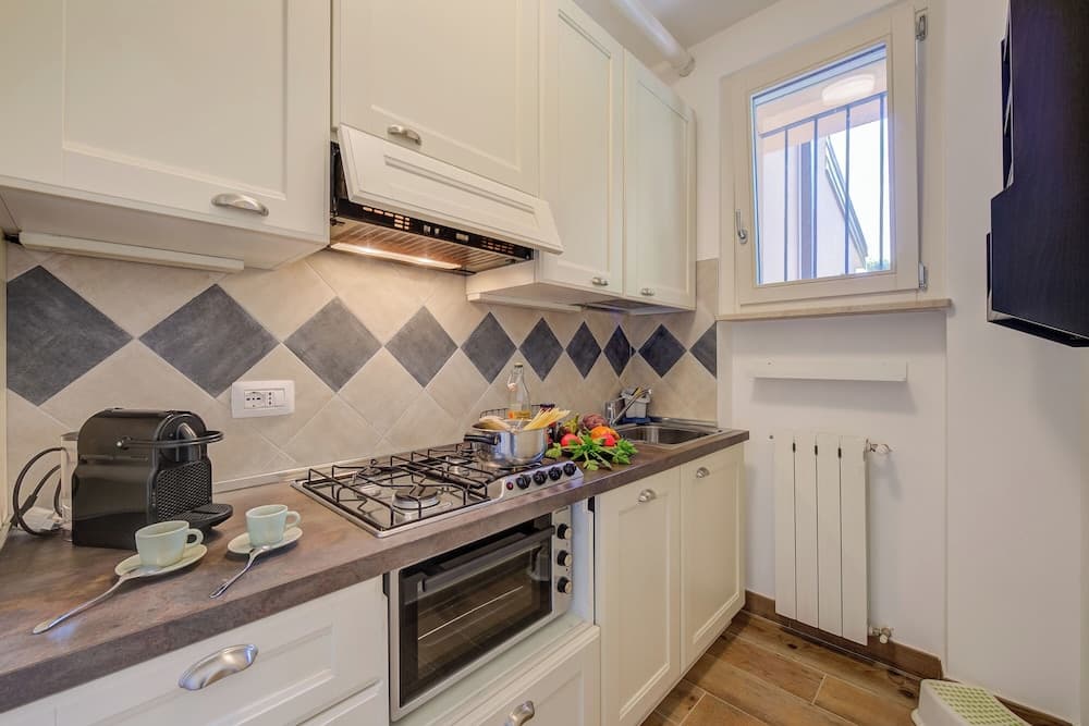 La Casa Accanto With Shared Pool