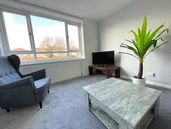 Bright & Airy 3BR Home with Parking