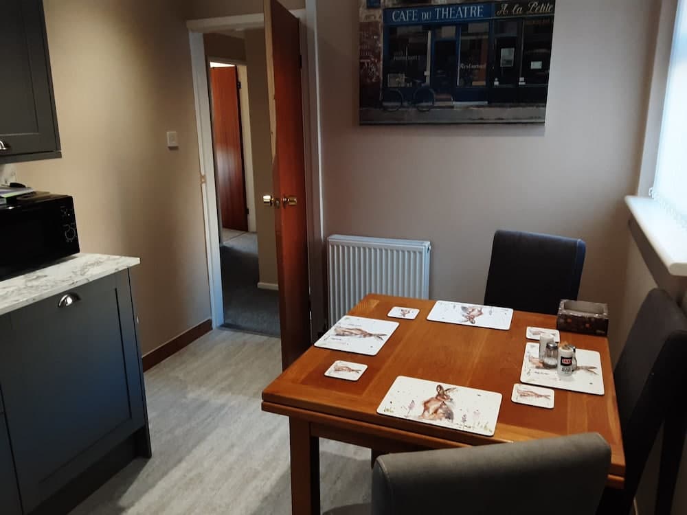 3-bed Bungalow Near Conwy Valley Close to Castle