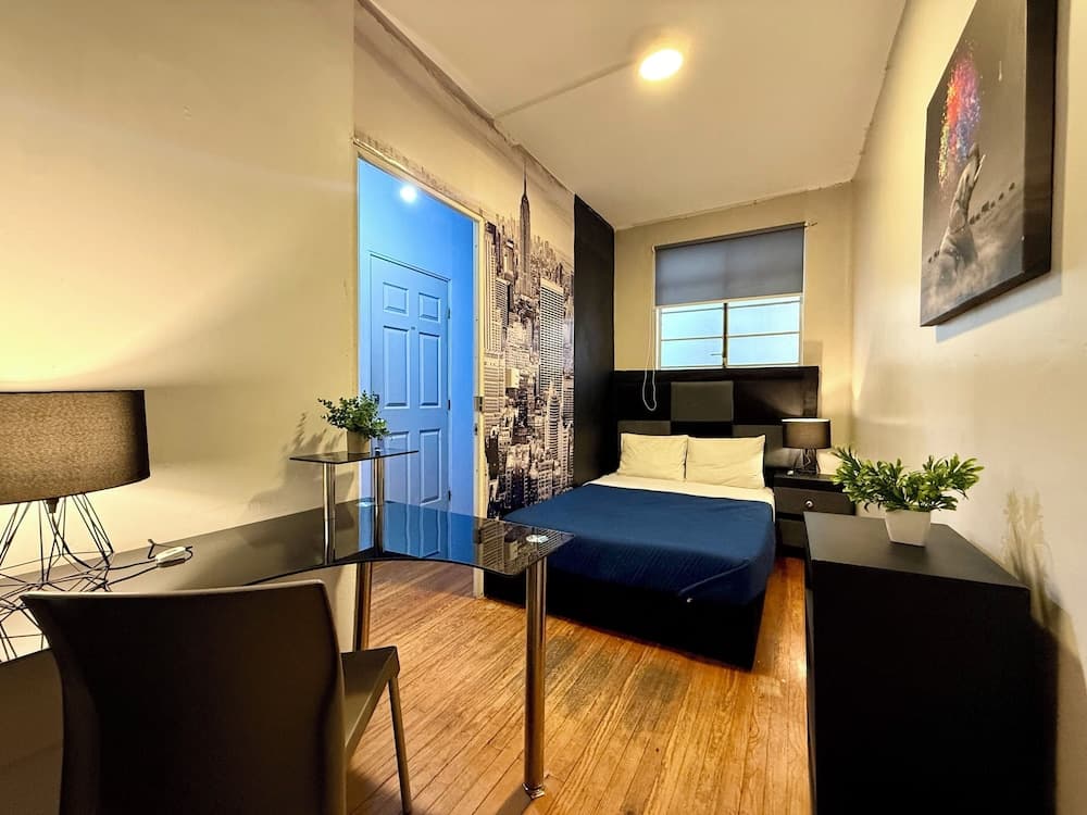 RMS Hostal - Condesa