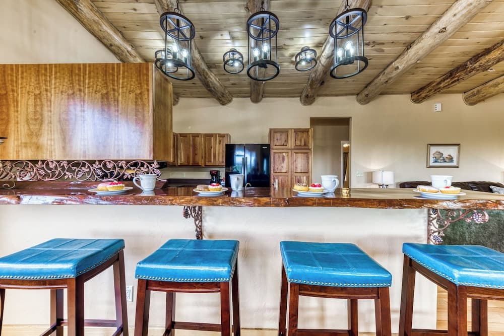 White Mountain Retreat by Ruidoso Vacation Rentals