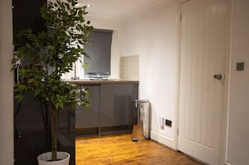 UStay 27 Stanley Street Party Apartments