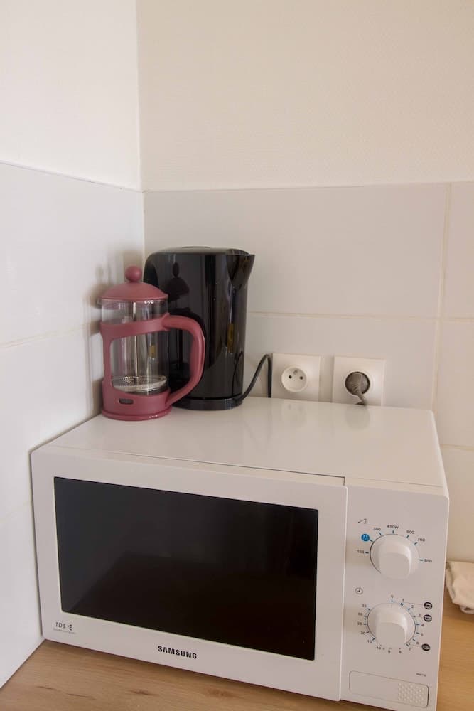 U2 Studio Équipé Proche Naval Group - Netflix