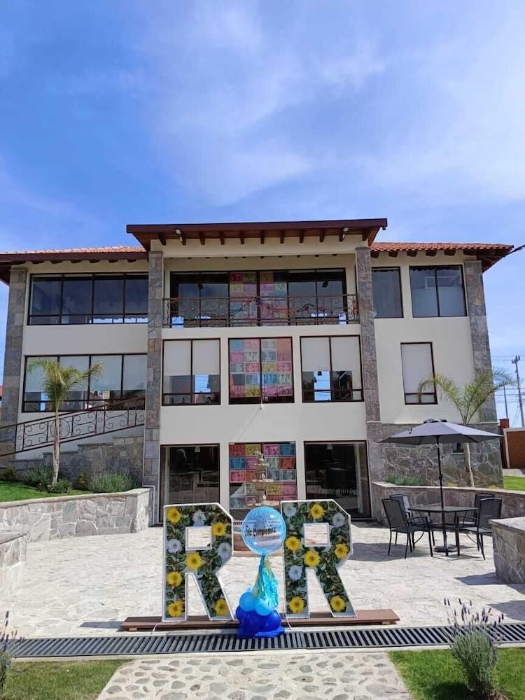 Rinconada Los Robles