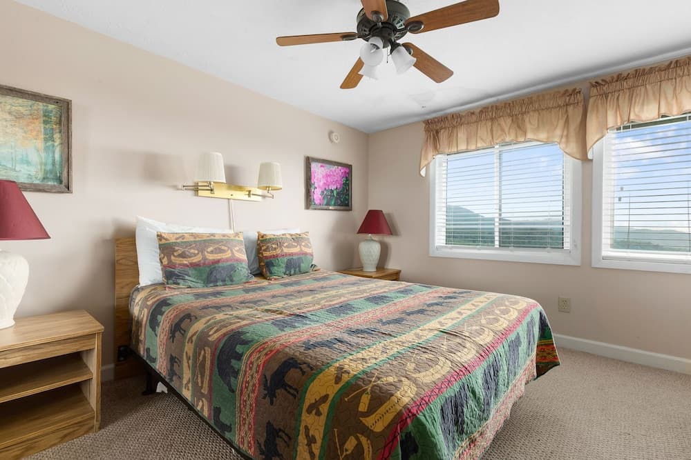 Deer Ridge Mountain Resort by Jackson Mountain Rentals