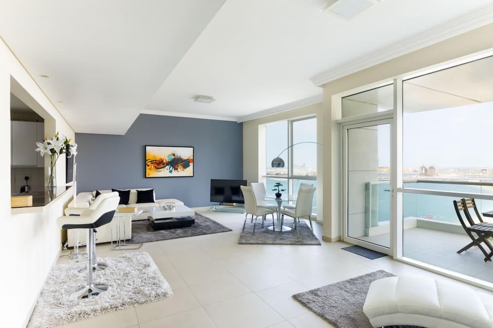 Jaw-dropping Sea Vw in Luxury Apt w Delux Fittings