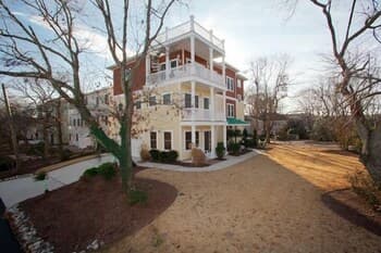 A Wind Song 5 Bedroom Home by Redawning