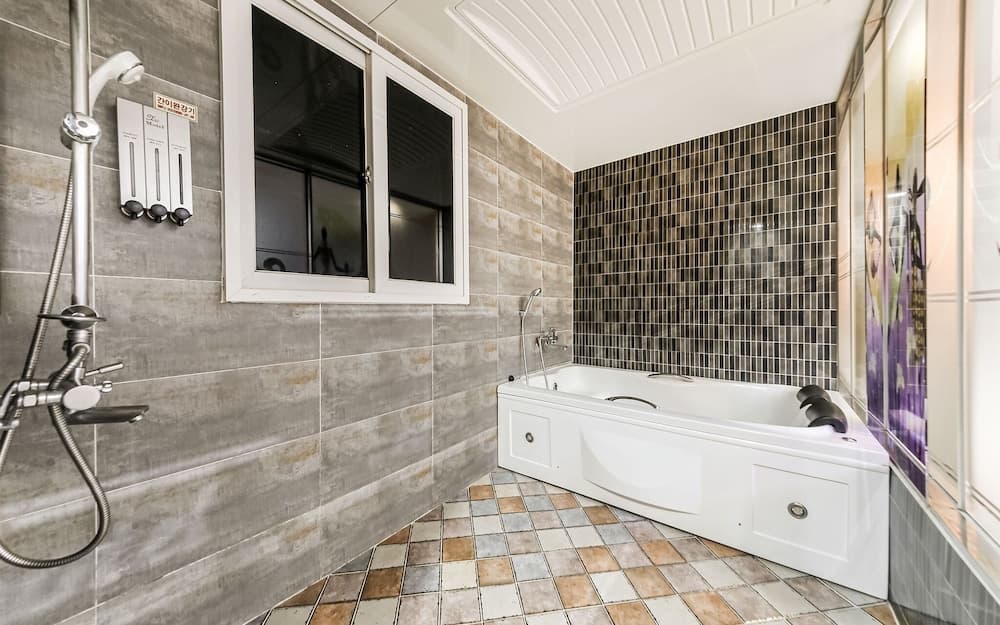 Jeonju Deokjin-dong Xi Hotel