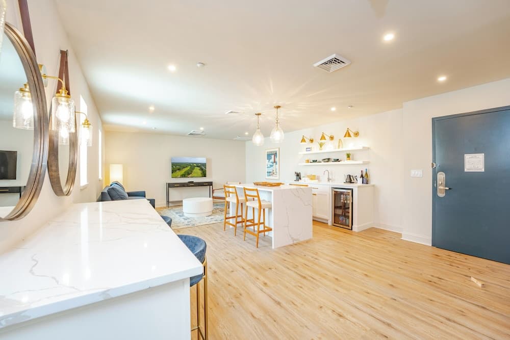 The Inn at LBI National