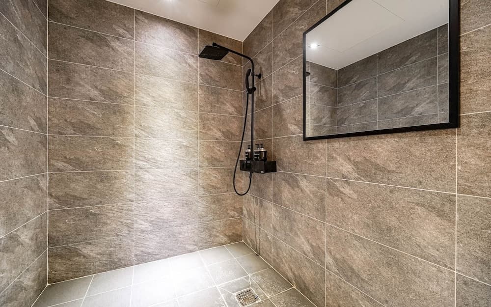 Ulsan Yeongnam Alps King Motel