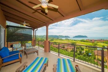 Altavista 5A 3 bdr 3 Bath