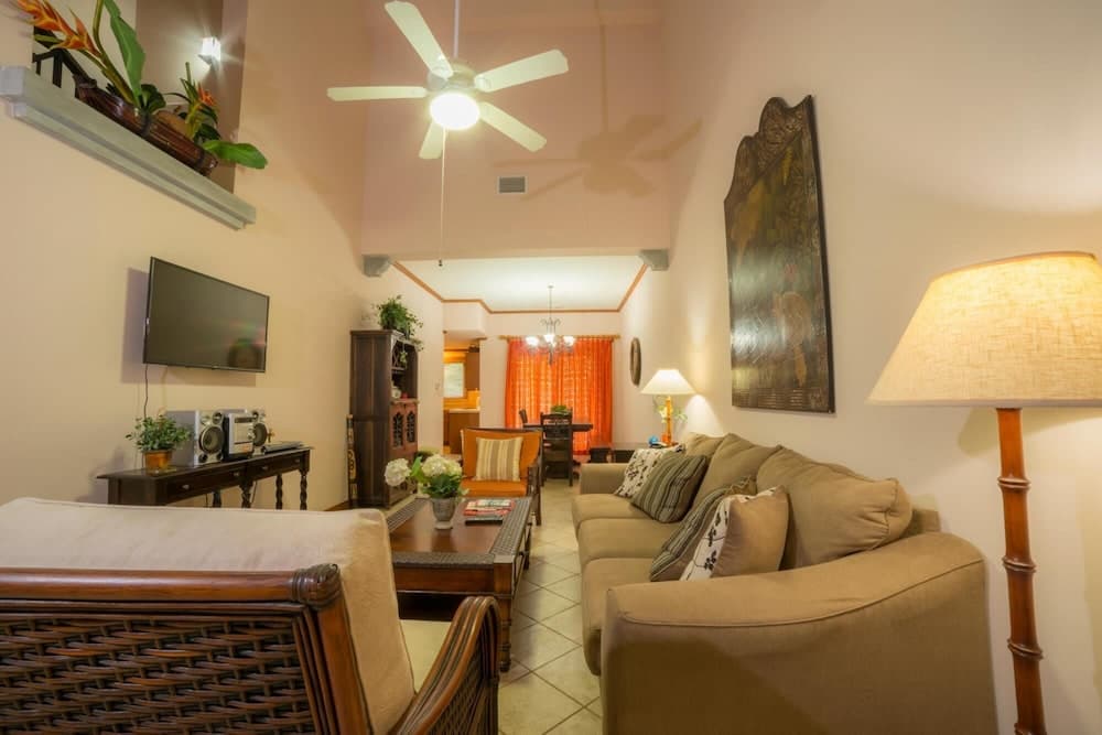 Veranda 4B - 3 bdr 3 Bath