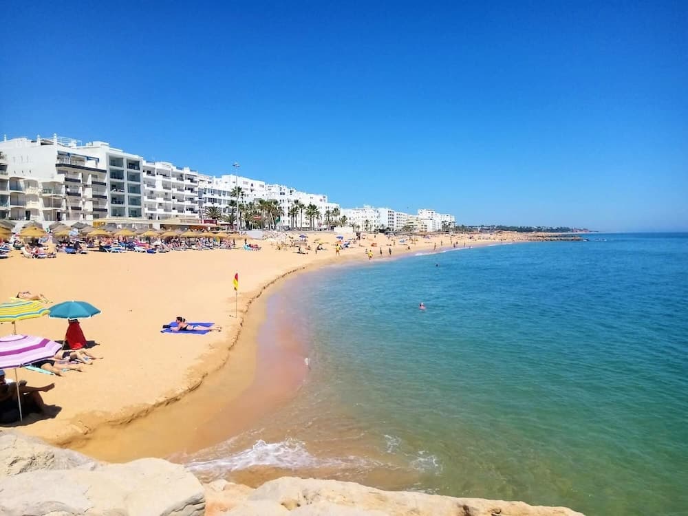 T1 Pontemira 5 - 50M Praia Wi-fi 4 Pessoas