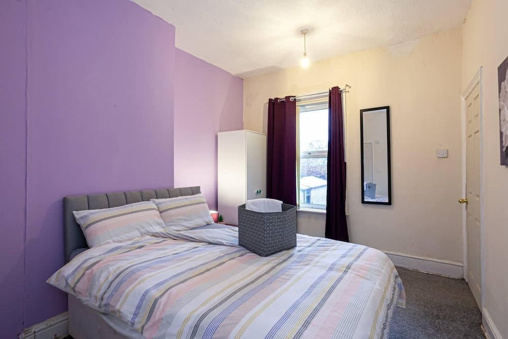 Captivating 5-bed House in Horwich Bolton