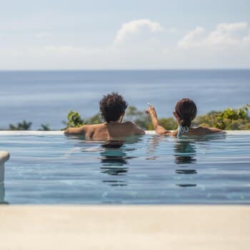 Adeluna Luxury Ocean View Villas