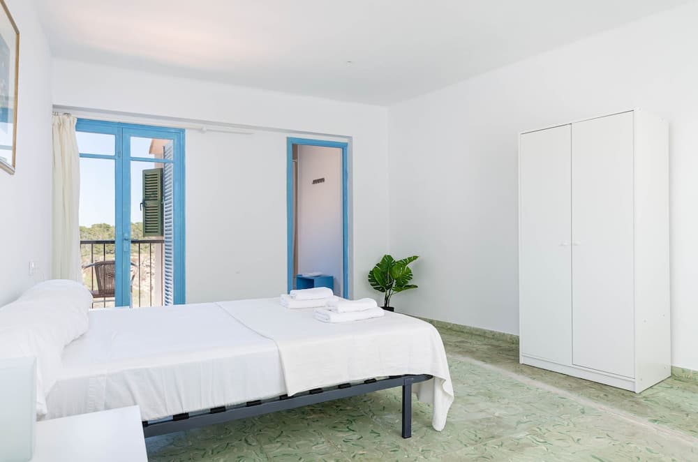 La Marina Cala Figuera