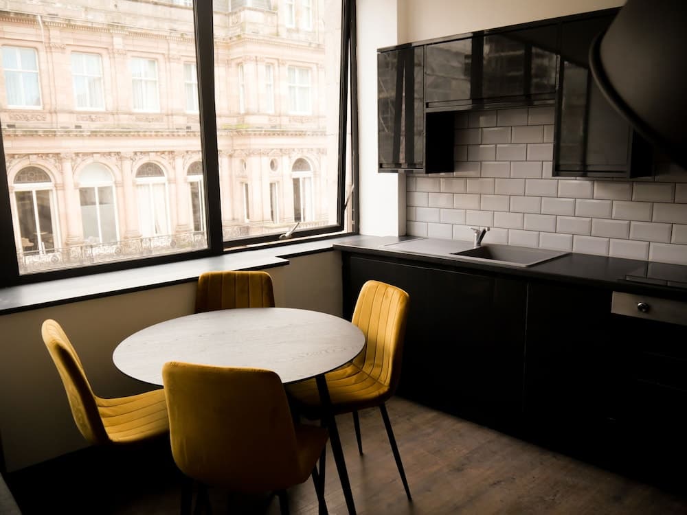 New Oxford House Apartments