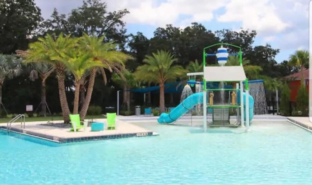 Incredible Large Home Minutes From Disney