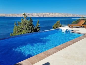 Villa Relax, Amazing View and 2 Pools