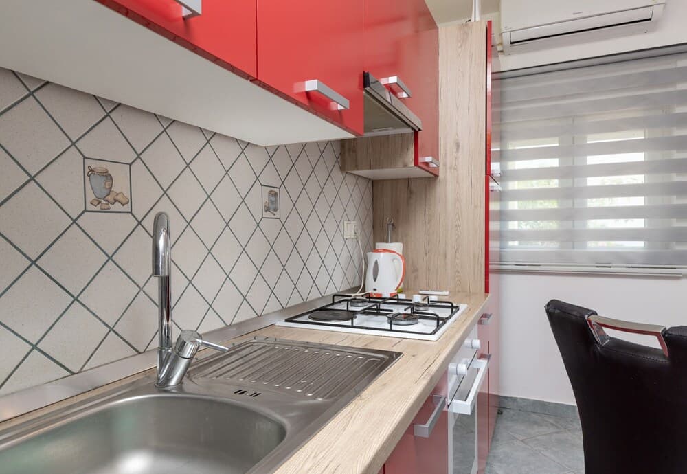 Seaview Apartment Paklenica 4