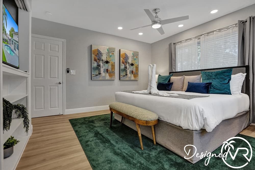 8BR Family Resort with Pool & Playground