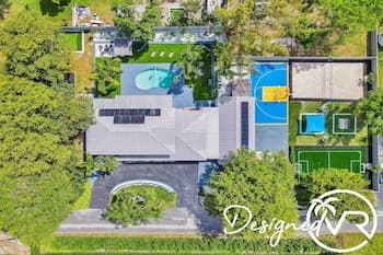 8BR Family Resort with Pool & Playground