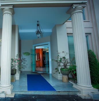 One Myanmar Resort Yangon