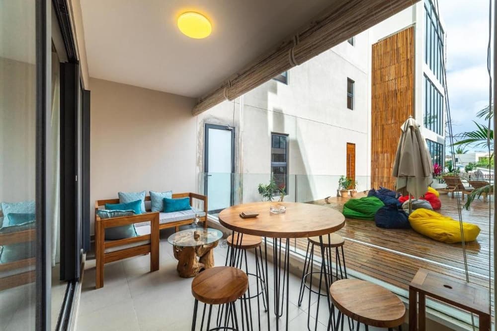 Immaculate 2-bed Apartment in Pereybere Grand Baie